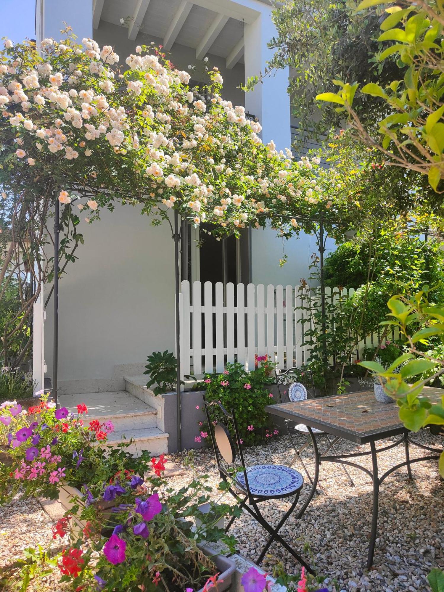 Villa Marianna Garda Lake 페스키에라델가르다 외부 사진